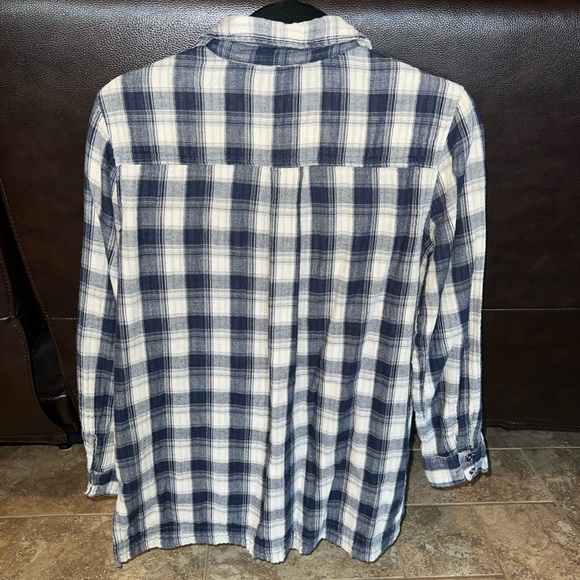 Blu Pepper plaid long sleeve shirt - Picture 2 of 6